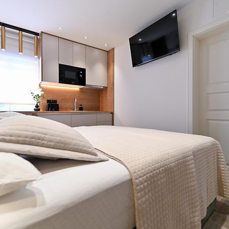 Apartments And Rooms Nekic Zadar Exterior foto