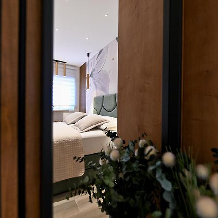 Apartments And Rooms Nekic Zadar Exterior foto