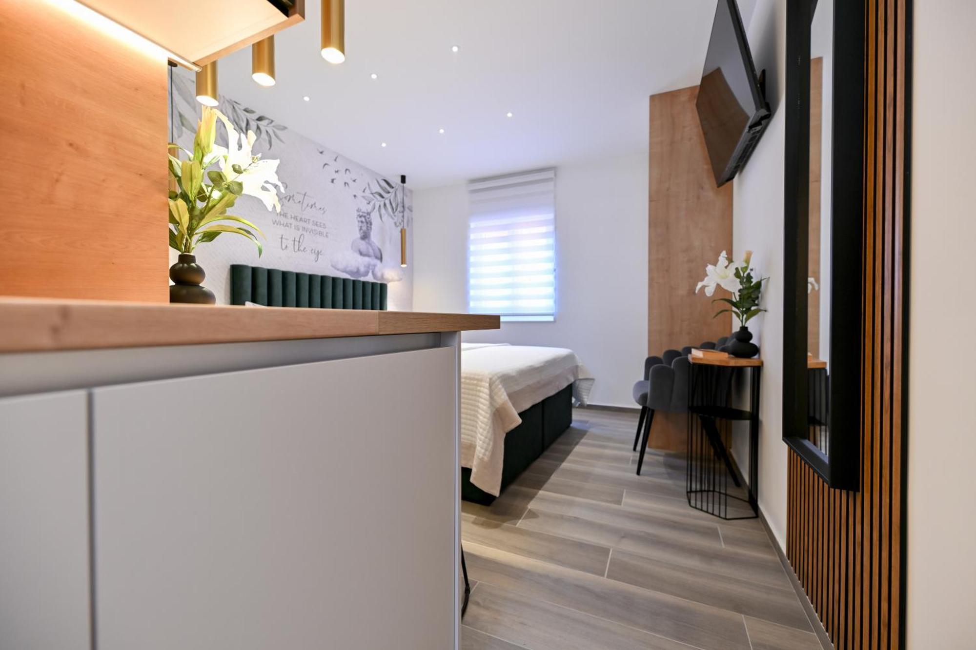 Apartments And Rooms Nekic Zadar Exterior foto
