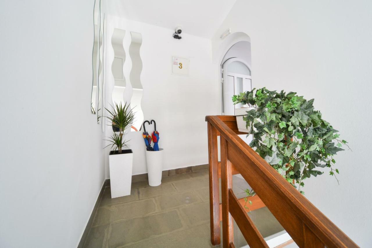 Apartments And Rooms Nekic Zadar Exterior foto
